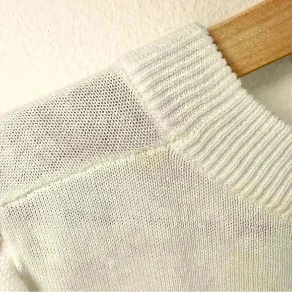 THML Short Sleeve Sheer White Fringe Sweater Size Small - Picture 6 of 13